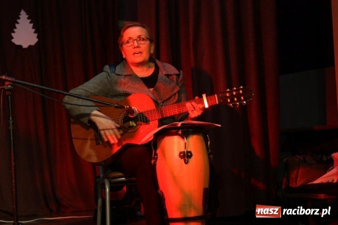 Zdjęcie w galerii na portalu naszraciborz.pl: Krzanowicki wiecz&oacute;r kolęd wiadomości z regionu