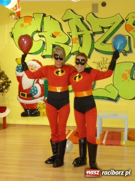 Zdjęcie w galerii na portalu naszraciborz.pl: Całoroczna wypożyczalnia strojów karnawałowych w Crazy Club wiadomości z regionu