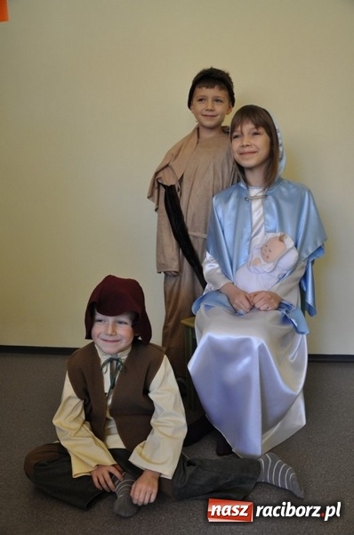 Zdjęcie w galerii na portalu naszraciborz.pl: Całoroczna wypożyczalnia strojów karnawałowych w Crazy Club wiadomości z regionu