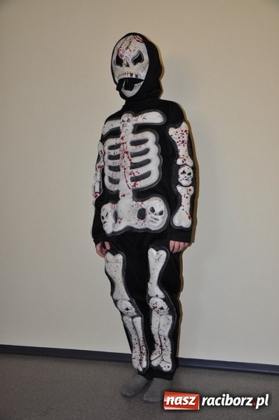 Zdjęcie w galerii na portalu naszraciborz.pl: Całoroczna wypożyczalnia strojów karnawałowych w Crazy Club wiadomości z regionu