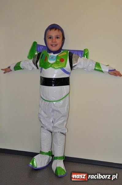 Zdjęcie w galerii na portalu naszraciborz.pl: Całoroczna wypożyczalnia strojów karnawałowych w Crazy Club wiadomości z regionu