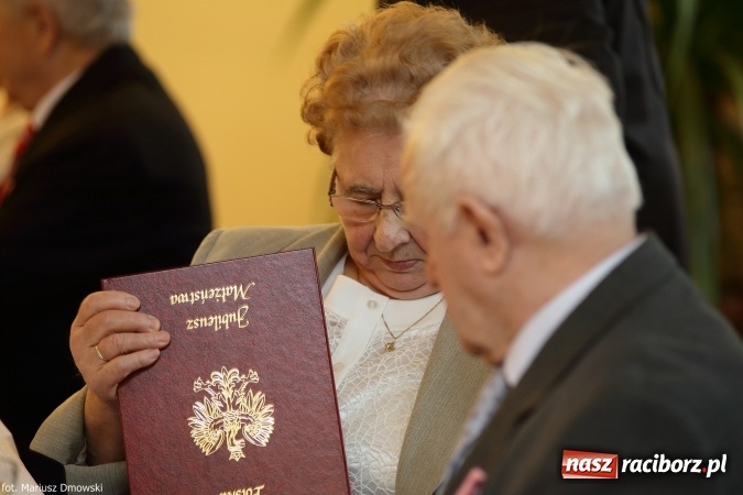Zdjęcie w galerii na portalu naszraciborz.pl: Siedem par świętowało złote gody w gminie Krzanowice wiadomości z regionu