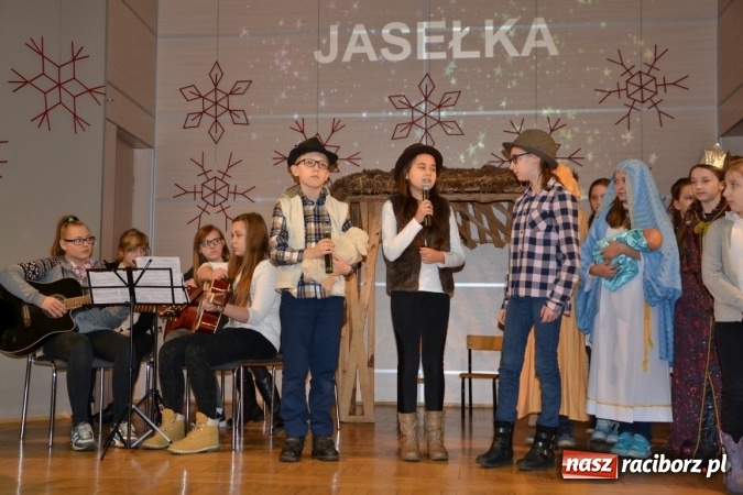 Zdjęcie w galerii na portalu naszraciborz.pl: XVI Przegląd jasełkowy w Tworkowie wiadomości z regionu