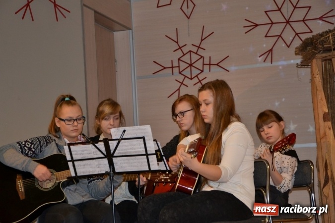 Zdjęcie w galerii na portalu naszraciborz.pl: XVI Przegląd jasełkowy w Tworkowie wiadomości z regionu