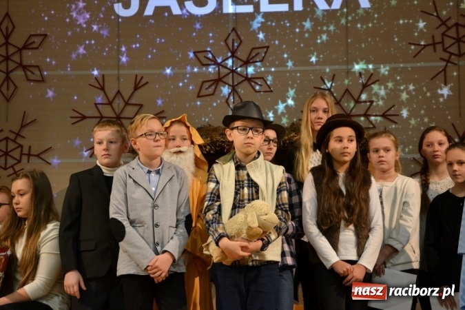 Zdjęcie w galerii na portalu naszraciborz.pl: XVI Przegląd jasełkowy w Tworkowie wiadomości z regionu
