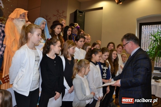 Zdjęcie w galerii na portalu naszraciborz.pl: XVI Przegląd jasełkowy w Tworkowie wiadomości z regionu