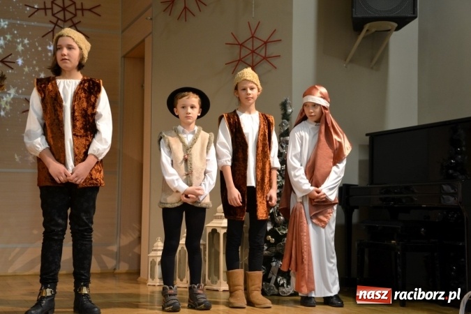 Zdjęcie w galerii na portalu naszraciborz.pl: XVI Przegląd jasełkowy w Tworkowie wiadomości z regionu