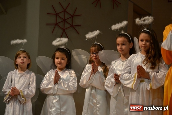 Zdjęcie w galerii na portalu naszraciborz.pl: XVI Przegląd jasełkowy w Tworkowie wiadomości z regionu