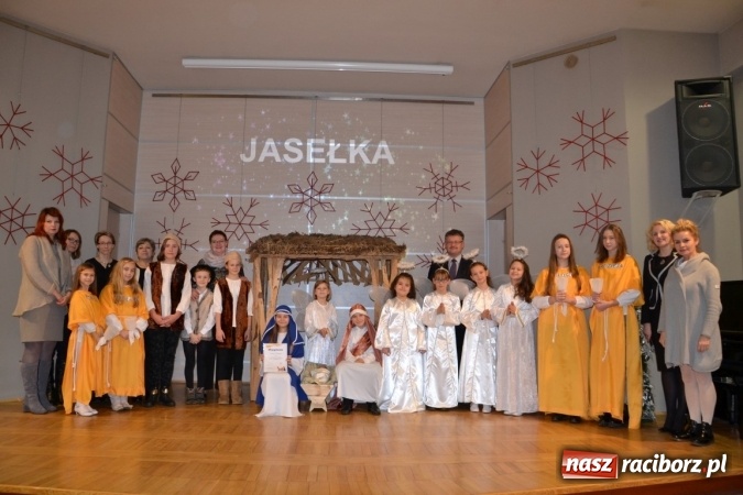 Zdjęcie w galerii na portalu naszraciborz.pl: XVI Przegląd jasełkowy w Tworkowie wiadomości z regionu