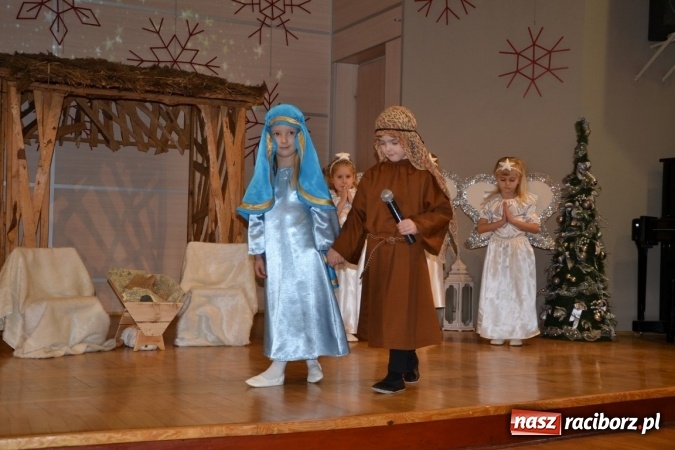 Zdjęcie w galerii na portalu naszraciborz.pl: XVI Przegląd jasełkowy w Tworkowie wiadomości z regionu