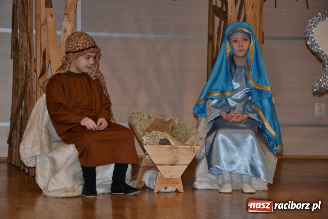 Zdjęcie w galerii na portalu naszraciborz.pl: XVI Przegląd jasełkowy w Tworkowie wiadomości z regionu