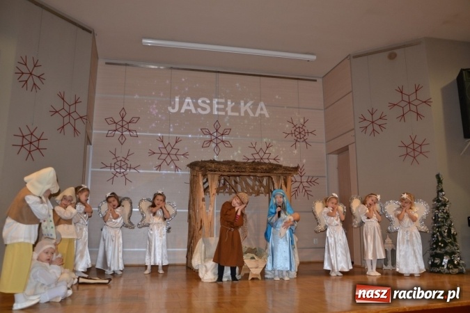 Zdjęcie w galerii na portalu naszraciborz.pl: XVI Przegląd jasełkowy w Tworkowie wiadomości z regionu