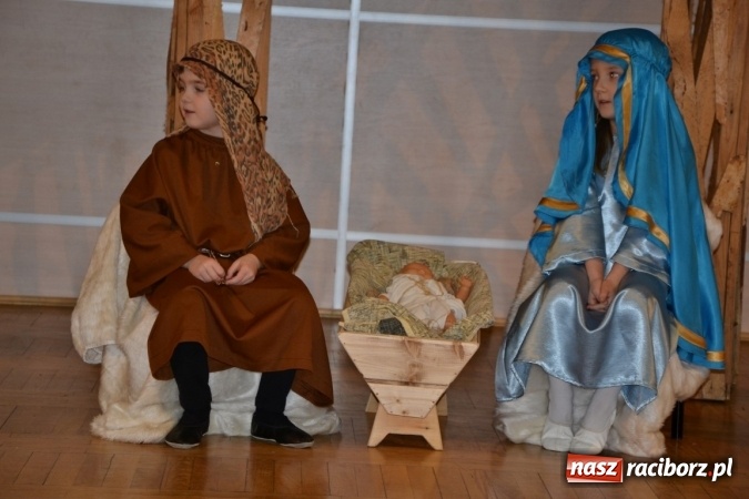 Zdjęcie w galerii na portalu naszraciborz.pl: XVI Przegląd jasełkowy w Tworkowie wiadomości z regionu