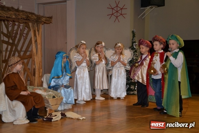 Zdjęcie w galerii na portalu naszraciborz.pl: XVI Przegląd jasełkowy w Tworkowie wiadomości z regionu