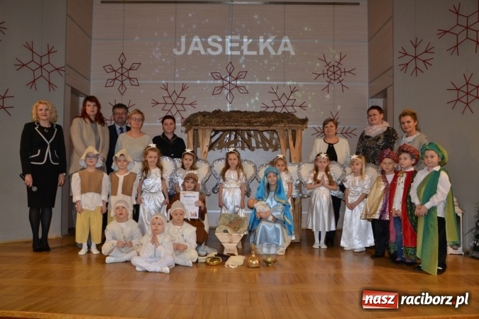 Zdjęcie w galerii na portalu naszraciborz.pl: XVI Przegląd jasełkowy w Tworkowie wiadomości z regionu