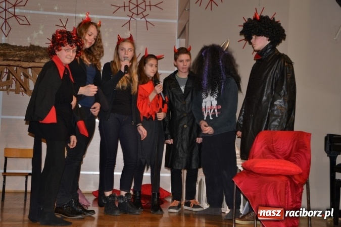 Zdjęcie w galerii na portalu naszraciborz.pl: XVI Przegląd jasełkowy w Tworkowie wiadomości z regionu