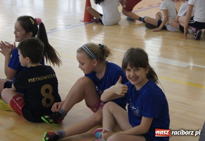 Zdjęcie w galerii na portalu naszraciborz.pl: Finał Turnieju Gier i Zabaw gminy Pietrowice Wielkie wiadomości z regionu