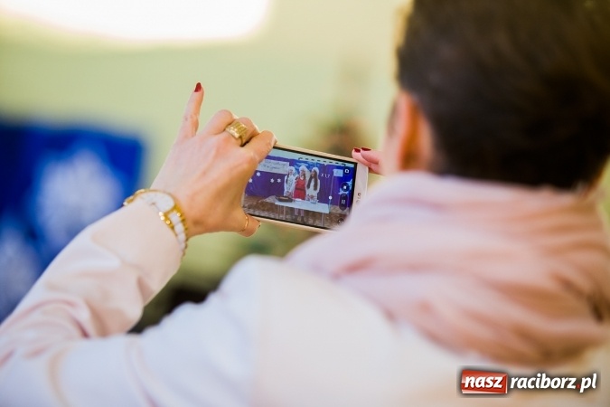 Zdjęcie w galerii na portalu naszraciborz.pl: Powiatowy Konkurs Kolęd i Pastorałek Niemieckich dla Szkół Podstawowych wiadomości z regionu