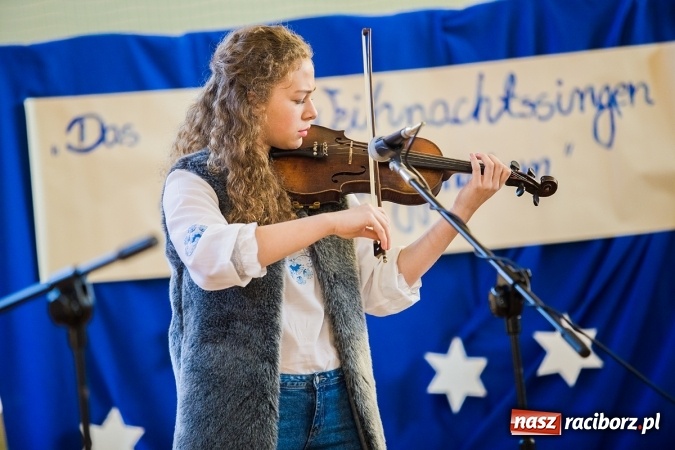 Zdjęcie w galerii na portalu naszraciborz.pl: Powiatowy Konkurs Kolęd i Pastorałek Niemieckich dla Szkół Podstawowych wiadomości z regionu