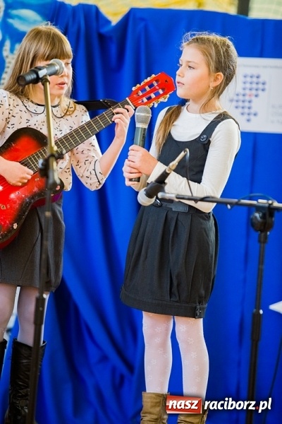 Zdjęcie w galerii na portalu naszraciborz.pl: Powiatowy Konkurs Kolęd i Pastorałek Niemieckich dla Szkół Podstawowych wiadomości z regionu