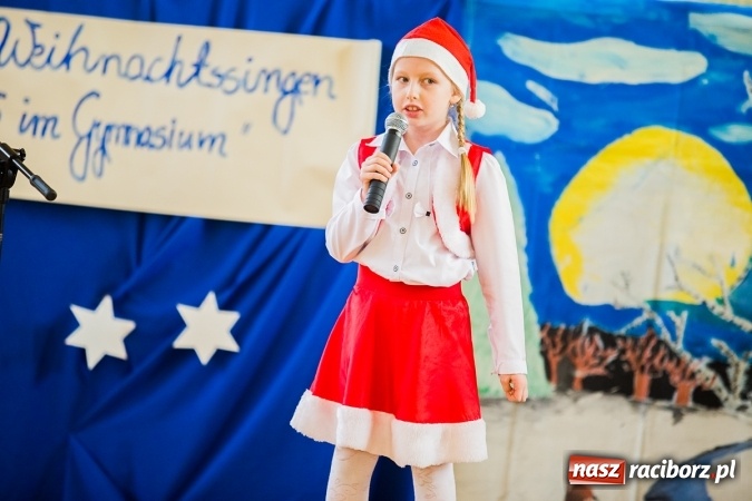 Zdjęcie w galerii na portalu naszraciborz.pl: Powiatowy Konkurs Kolęd i Pastorałek Niemieckich dla Szkół Podstawowych wiadomości z regionu