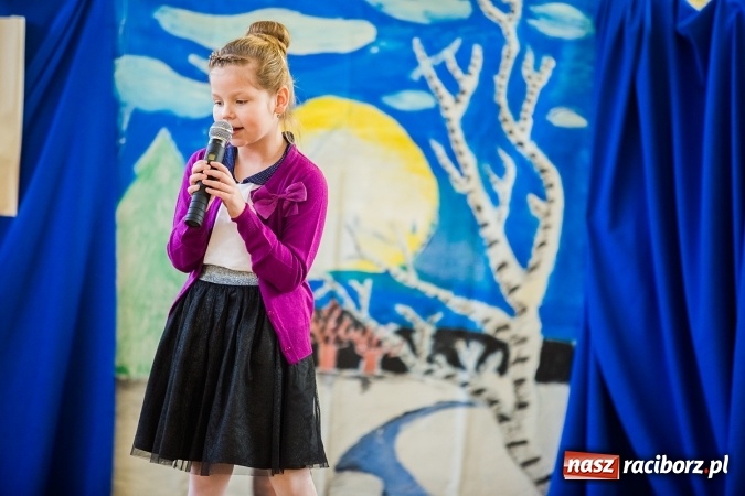 Zdjęcie w galerii na portalu naszraciborz.pl: Powiatowy Konkurs Kolęd i Pastorałek Niemieckich dla Szkół Podstawowych wiadomości z regionu