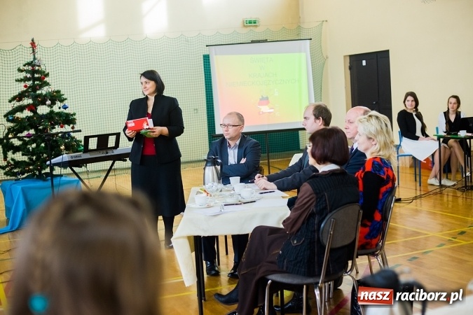 Zdjęcie w galerii na portalu naszraciborz.pl: Powiatowy Konkurs Kolęd i Pastorałek Niemieckich dla Szkół Podstawowych wiadomości z regionu