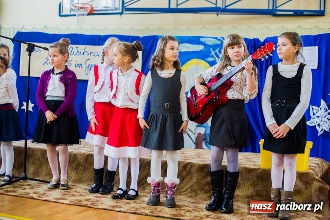 Zdjęcie w galerii na portalu naszraciborz.pl: Powiatowy Konkurs Kolęd i Pastorałek Niemieckich dla Szkół Podstawowych wiadomości z regionu