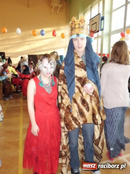 Zdjęcie w galerii na portalu naszraciborz.pl: Integracyjny bal karnawałowy uczniów ZSS nr 10 i Szkoły Podstawowej nr 1 wiadomości z regionu