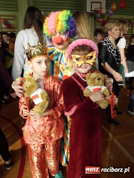Zdjęcie w galerii na portalu naszraciborz.pl: Integracyjny bal karnawałowy uczniów ZSS nr 10 i Szkoły Podstawowej nr 1 wiadomości z regionu
