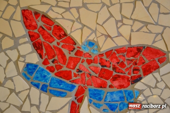 Zdjęcie w galerii na portalu naszraciborz.pl: Mozaika i witraż - na zamku otwarto nową wystawę wiadomości z regionu