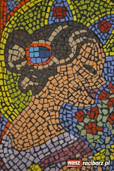 Zdjęcie w galerii na portalu naszraciborz.pl: Mozaika i witraż - na zamku otwarto nową wystawę wiadomości z regionu