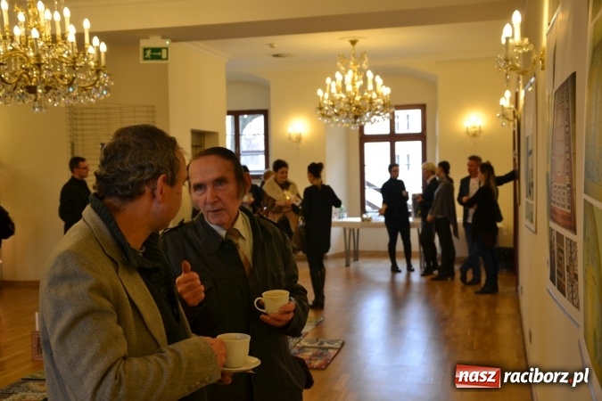 Zdjęcie w galerii na portalu naszraciborz.pl: Mozaika i witraż - na zamku otwarto nową wystawę wiadomości z regionu