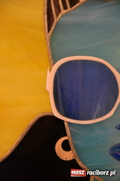 Zdjęcie w galerii na portalu naszraciborz.pl: Mozaika i witraż - na zamku otwarto nową wystawę wiadomości z regionu