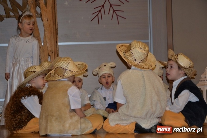 Zdjęcie w galerii na portalu naszraciborz.pl: Tworkowskie jasełka - dzień drugi  wiadomości z regionu