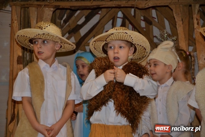 Zdjęcie w galerii na portalu naszraciborz.pl: Tworkowskie jasełka - dzień drugi  wiadomości z regionu