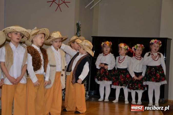 Zdjęcie w galerii na portalu naszraciborz.pl: Tworkowskie jasełka - dzień drugi  wiadomości z regionu