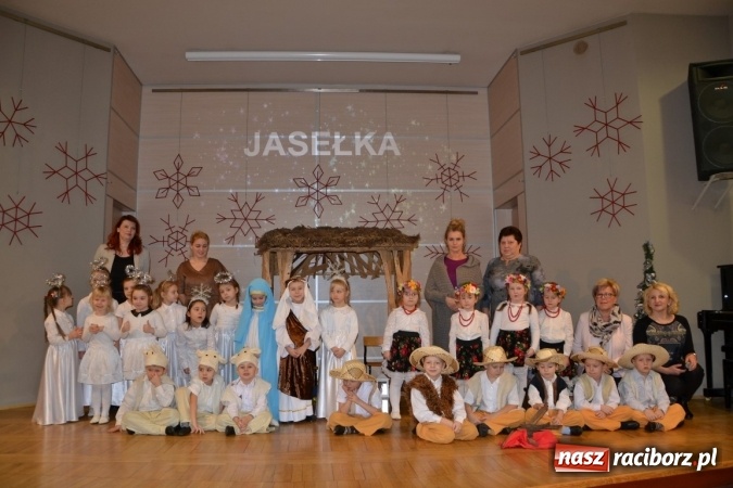 Zdjęcie w galerii na portalu naszraciborz.pl: Tworkowskie jasełka - dzień drugi  wiadomości z regionu