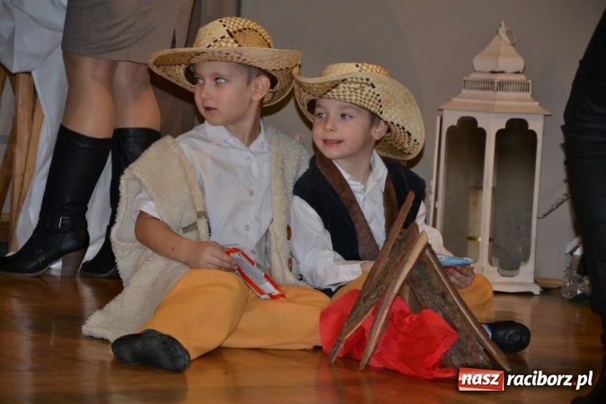 Zdjęcie w galerii na portalu naszraciborz.pl: Tworkowskie jasełka - dzień drugi  wiadomości z regionu