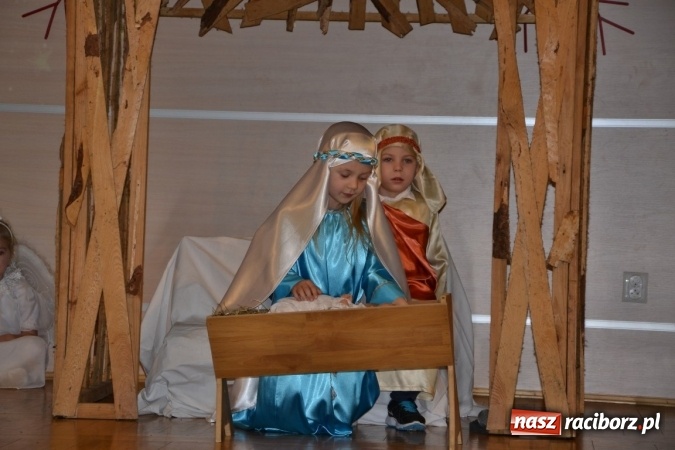 Zdjęcie w galerii na portalu naszraciborz.pl: Tworkowskie jasełka - dzień drugi  wiadomości z regionu