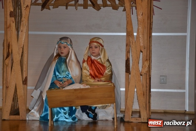 Zdjęcie w galerii na portalu naszraciborz.pl: Tworkowskie jasełka - dzień drugi  wiadomości z regionu