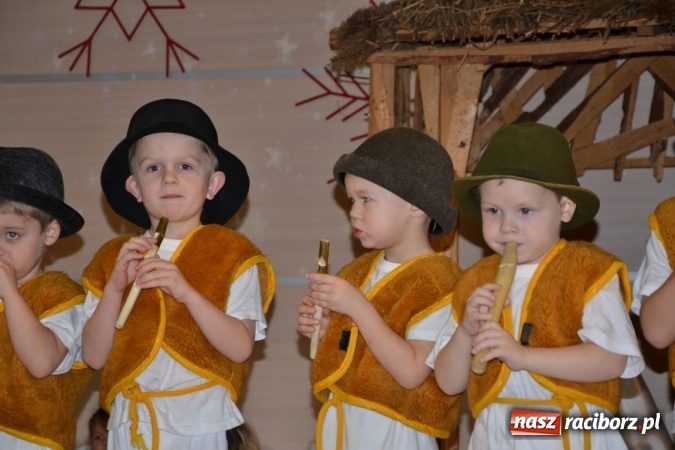 Zdjęcie w galerii na portalu naszraciborz.pl: Tworkowskie jasełka - dzień drugi  wiadomości z regionu