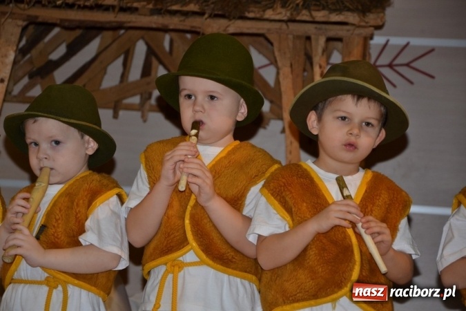 Zdjęcie w galerii na portalu naszraciborz.pl: Tworkowskie jasełka - dzień drugi  wiadomości z regionu