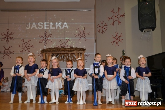 Zdjęcie w galerii na portalu naszraciborz.pl: Tworkowskie jasełka - dzień drugi  wiadomości z regionu