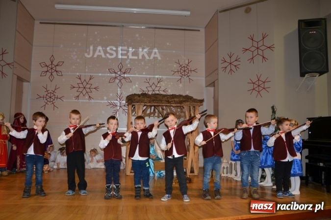 Zdjęcie w galerii na portalu naszraciborz.pl: Tworkowskie jasełka - dzień drugi  wiadomości z regionu