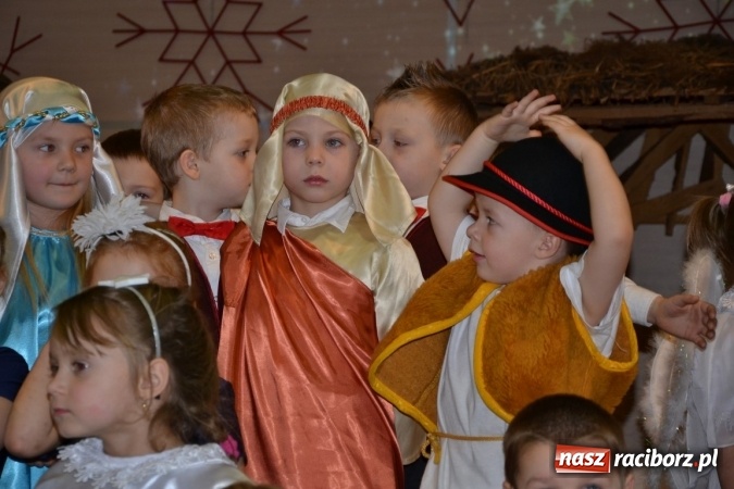 Zdjęcie w galerii na portalu naszraciborz.pl: Tworkowskie jasełka - dzień drugi  wiadomości z regionu