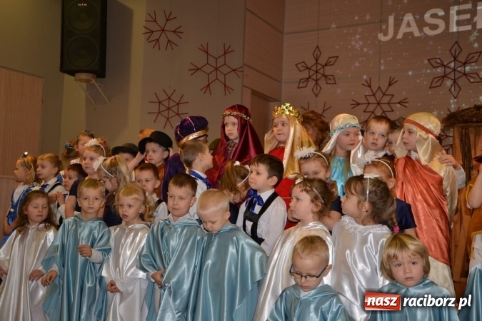 Zdjęcie w galerii na portalu naszraciborz.pl: Tworkowskie jasełka - dzień drugi  wiadomości z regionu