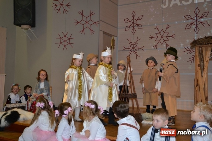 Zdjęcie w galerii na portalu naszraciborz.pl: Tworkowskie jasełka - dzień drugi  wiadomości z regionu
