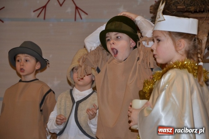Zdjęcie w galerii na portalu naszraciborz.pl: Tworkowskie jasełka - dzień drugi  wiadomości z regionu