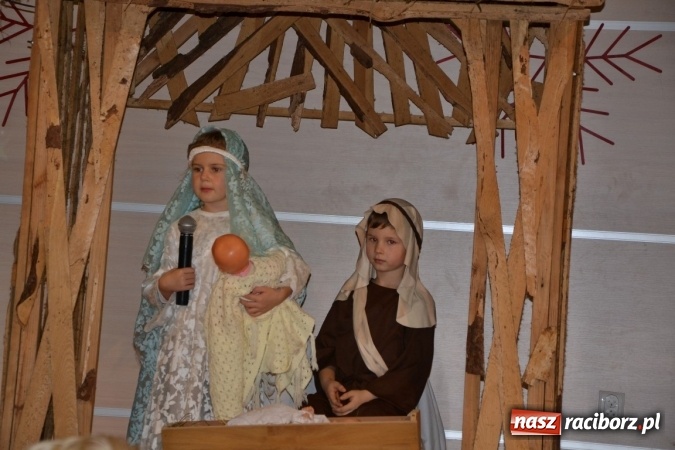 Zdjęcie w galerii na portalu naszraciborz.pl: Tworkowskie jasełka - dzień drugi  wiadomości z regionu